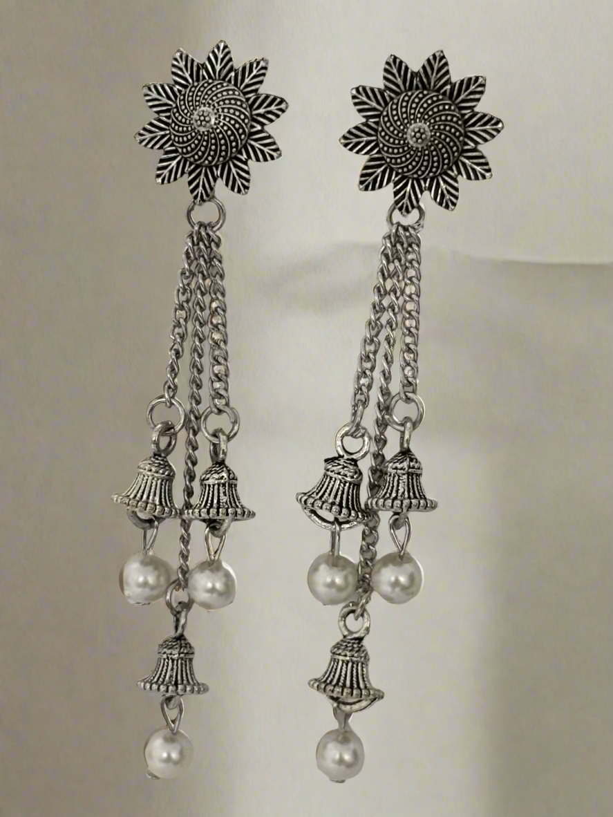 गुलाबरी  झुमके