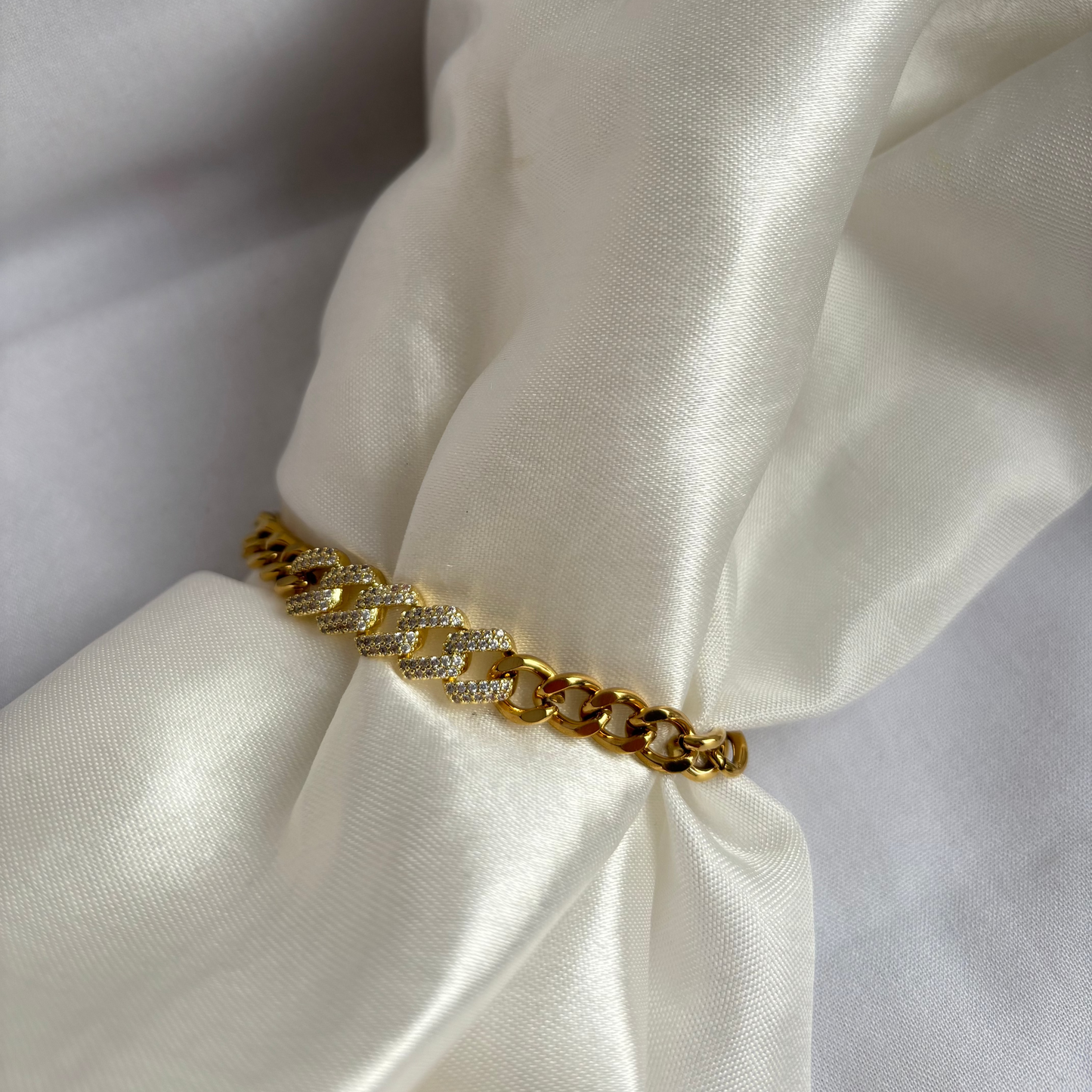 Dazzle Chain Bracelet