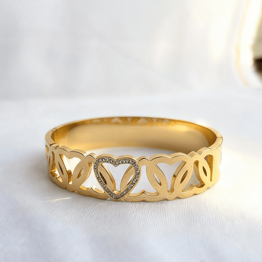 Eternal Heart Bracelet